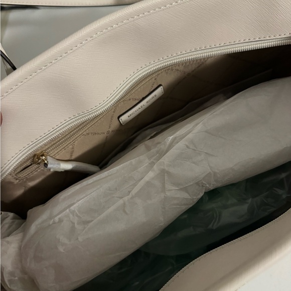 Michael Kors Jet Set Travel Large Tote Bag Light Cream Multi - Picture 3 of 5